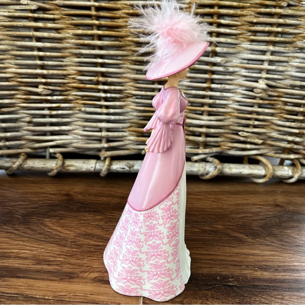 Damask Damsels for Hope Collection Ribbons of Support woman  figurine - Picture 2 of 6
